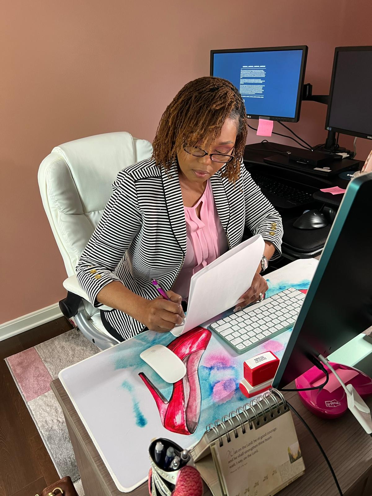 Notary in Waldorf, MD